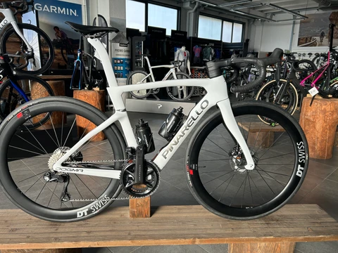 PINARELLO Dogma F Ultegra Di2 Arc 1100 Dicut